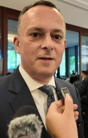 中国法国工商会会长：法国企业对投资中国充满信心