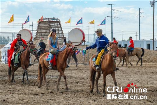 “草原之约 青春交响”两岸青年艺术交流营在内蒙古自治区乌兰察布市开营（两岸关系）_fororder_6