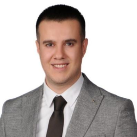 外专谈两会丨土耳其学者：中国的新技术、新产业将引领世界科技发展