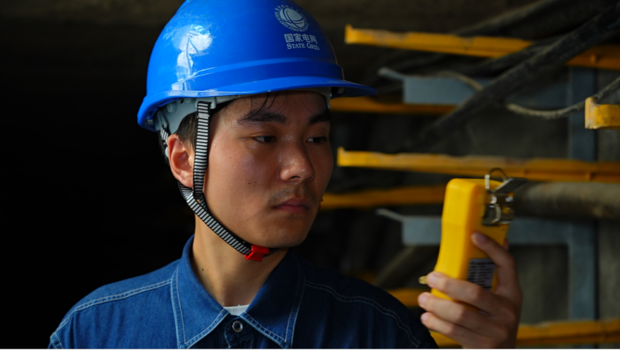State Grid Shaanxi Enhances Power Safety Measures During Peak Summer Heat_fororder_图片4
