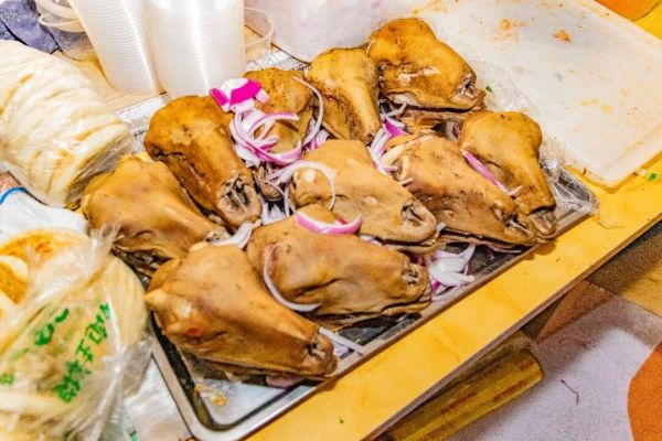 2025敦煌半程马拉松圆满落幕