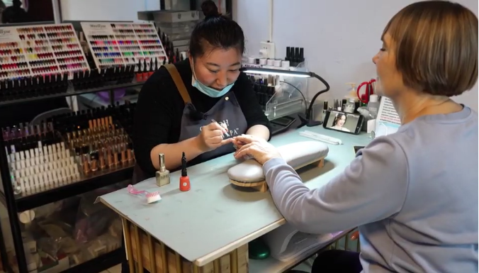 新春走基层丨在这座东北小城，俄罗斯导游遇到了用俄语聊普希金的老大爷