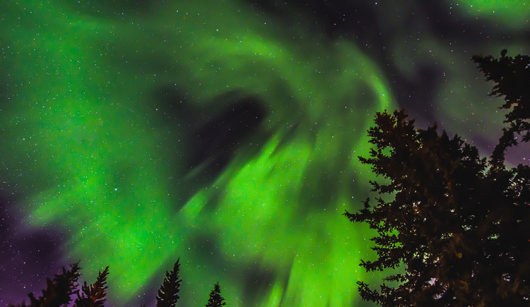 南非观测到极强地磁暴