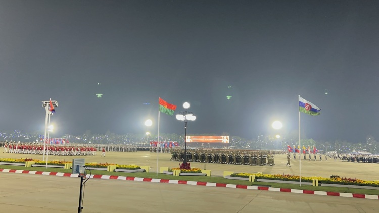 缅甸举行阅兵仪式 纪念建军81周年