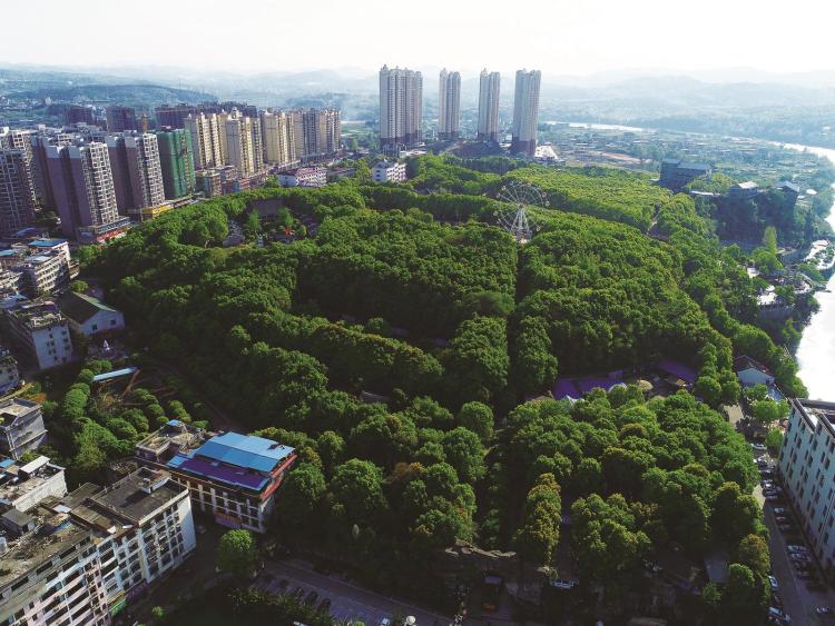 留住绿水青山 造出金山银山——隆回县生态“马拉松”跑出现代文明新标杆_fororder_51639_4d66517f-fc1c-4145-b2f9-4641f6ac31e0_l
