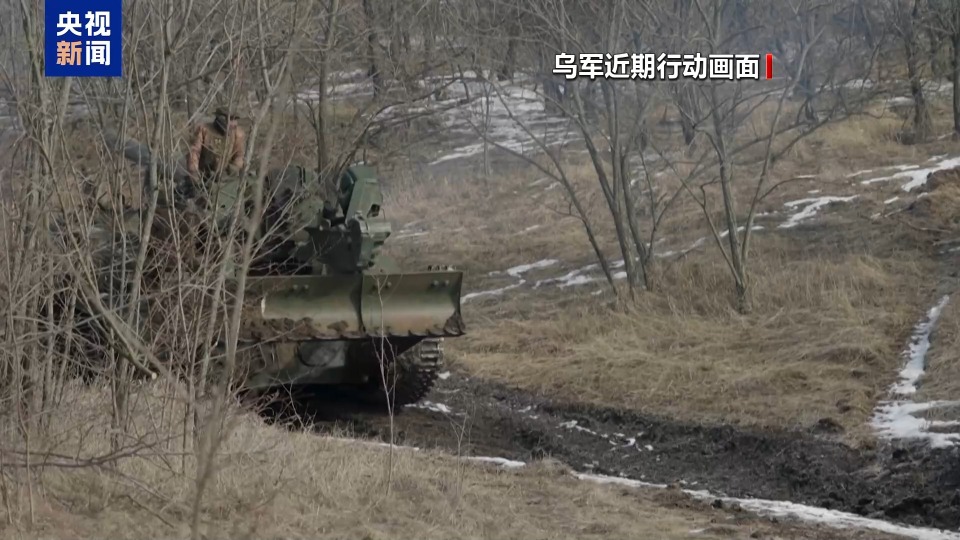 俄称打击乌军部队 乌称击退俄军进攻