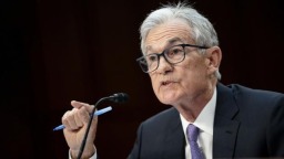 经济热点问答｜美联储主席遭调查为哪般_fororder_360截图20260112084644147