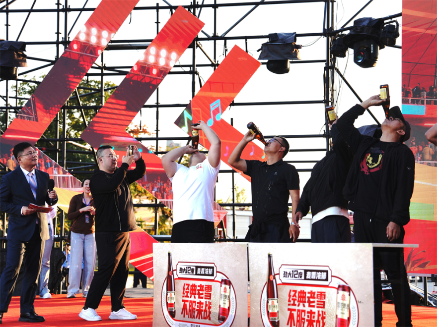 Jinzhou, Liaoning: Uninterrupted Power Supply Safeguards Barbecue Marathon Carnival Night_fororder_图片8