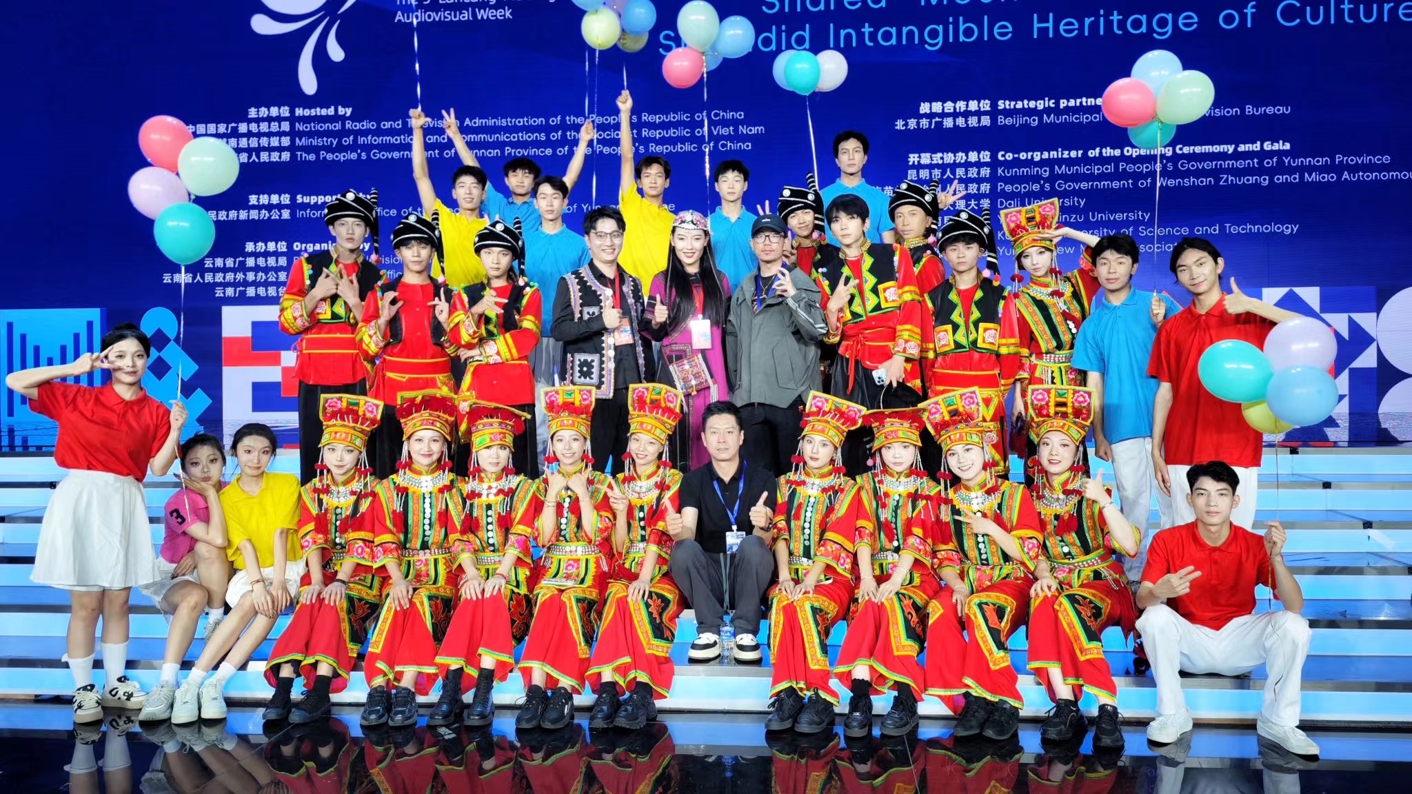 全国政协委员杨钰尼：在新时代浪潮中让非遗文化“双向奔赴”_fororder_微信图片_20250308223517