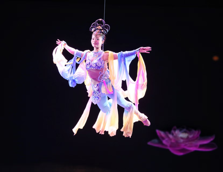 “青春华章·重走西北角”网络主题活动在兰州市音乐厅正式开幕_fororder_图片4