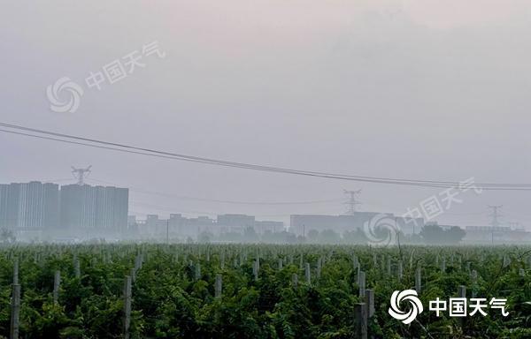 北京未来三天多雷阵雨 最高温30℃
