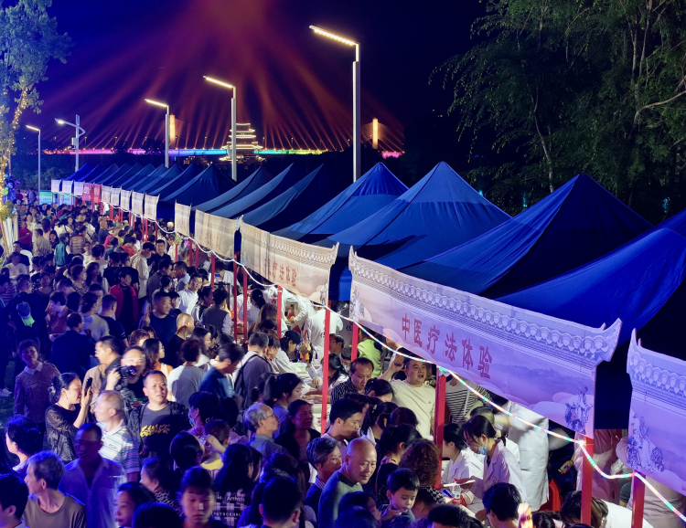 衡阳市珠晖区中医夜市掀起养生风暴_fororder_图片5