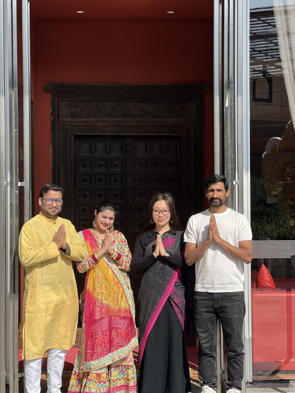 资讯有故事｜印度人德福在中国：从服务员到餐饮企业家