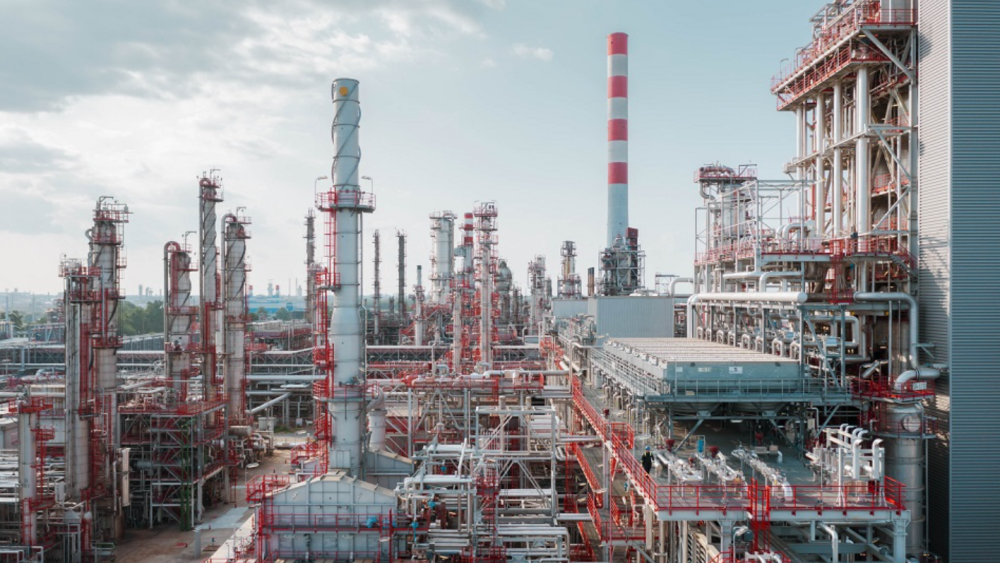 欧洲头条丨美方“已读不回” 塞石油公司被拖入制裁漩涡