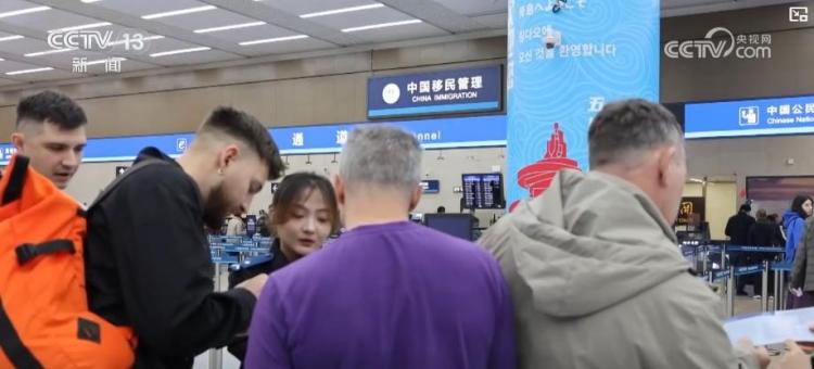 年味浓、人气旺、活力足！2026年春节消费市场交出亮眼答卷