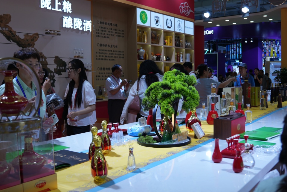 探馆第三十一届兰洽会！解锁西北经贸盛会的硬核魅力_fororder_e55474b5c13930b6ea145b63e43f073