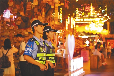 “景中有警”守护诗与远方_fororder_25476816_hnrbtp1_1757520442408_b