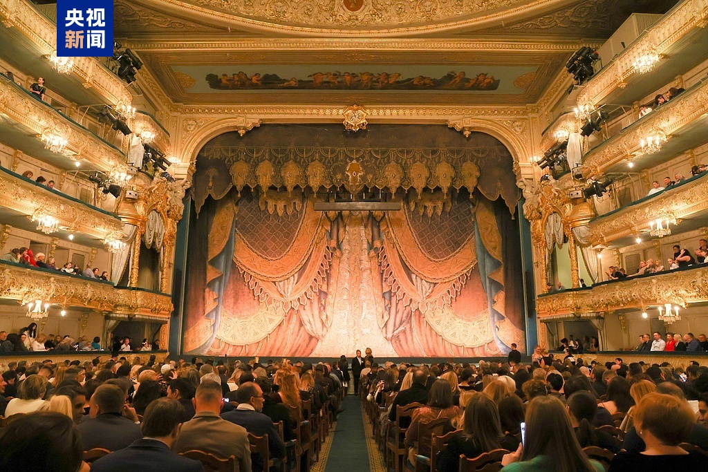 跟着习主席看世界丨在这“梨花开遍了天涯”的季节 去“三好”邻邦家做客