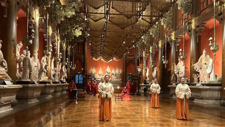 何以中国｜给孔子“发微信”，看礼乐“真人秀”，在山东，中式审美如何出圈？