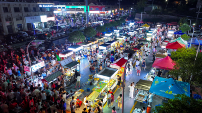 Shaoyang's Beita District Upgrades Night Market to Boost Nighttime Economy