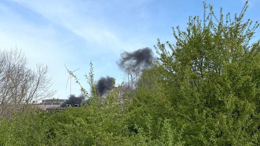 德国一架小型飞机坠毁 2名驾驶员死亡