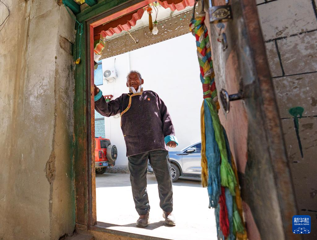 苦难和新生——西藏翻身农奴影像档案：次仁桑珠