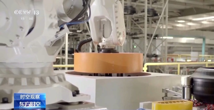 明年经济工作到底怎么做？听专家为你详细解读→