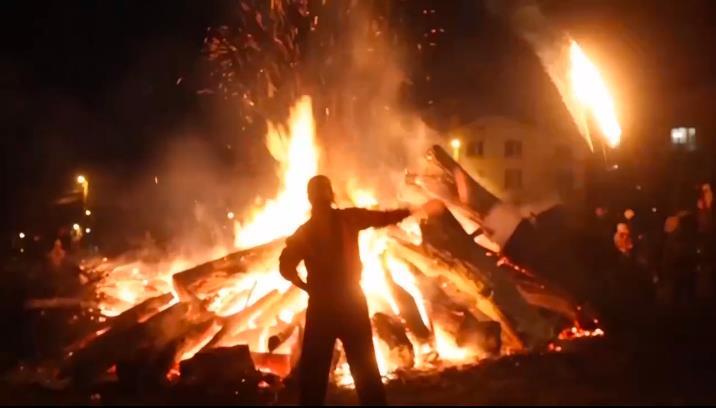 听鉴世界 | 人类掌控生火技能的时间向前推进数十万年