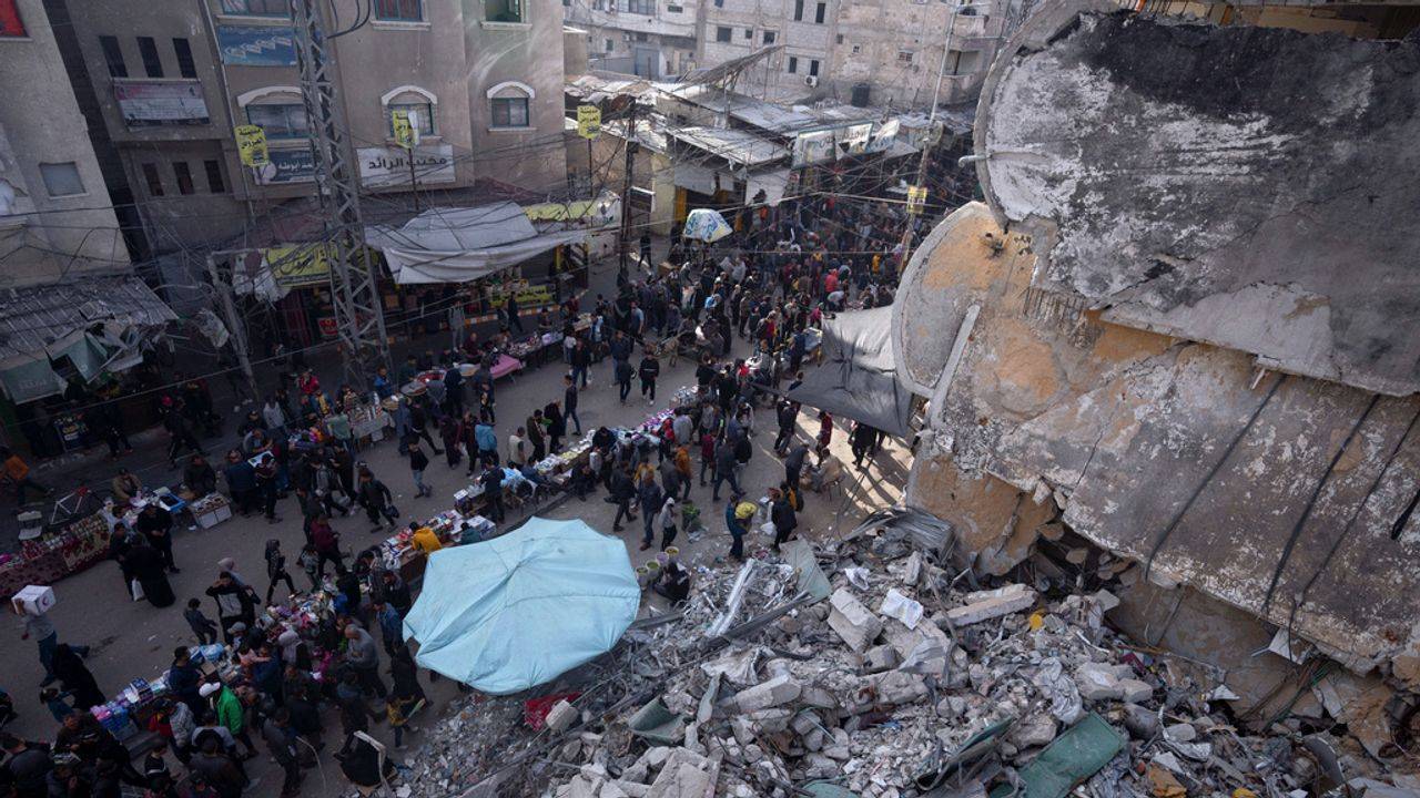 巴称以军向领取物资的加沙民众开火 以军否认