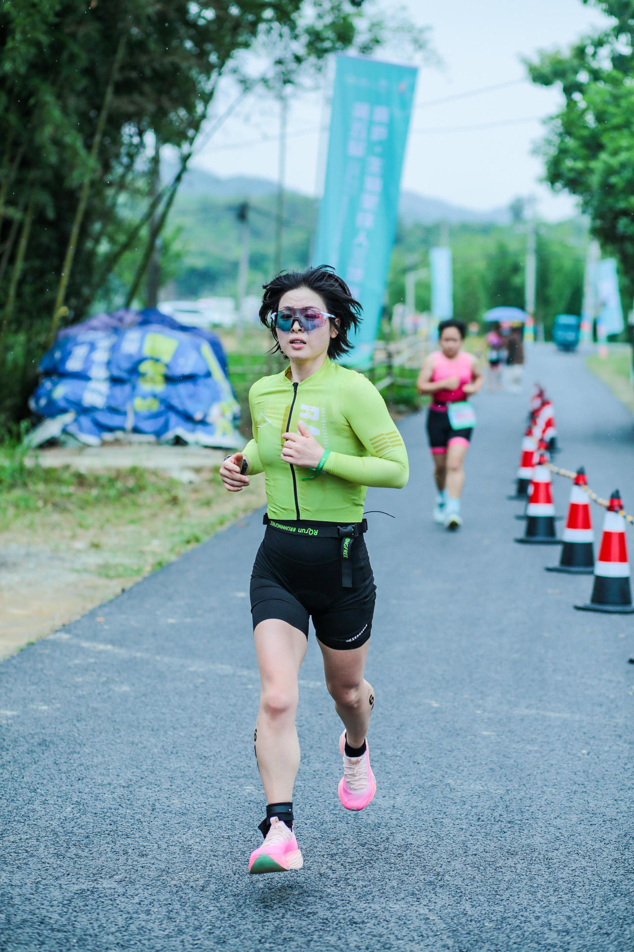 Competition Amidst Scenic Beauty: Fifth Tonglu Shengxianli Triathlon Kicks Off_fororder_6M4A2090