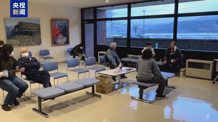 总台现场直击丨日本岩手县山火持续燃烧 民众不安情绪加剧