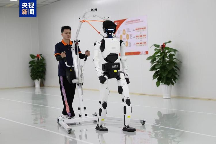 预计2030年产能达50万台套 北京具身智能机器人超级工厂来了