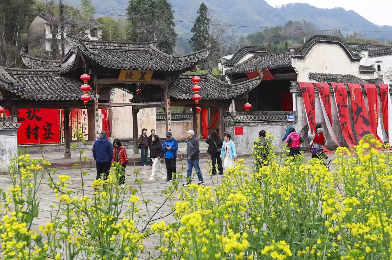 春日呈坎：徽韵古村入画来_fororder_古村落2