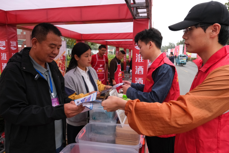 蚌埠市五河县：为螃蟹节注入“网络清风”_fororder_10134png
