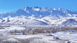 甘肃民乐：雪后小城美景如画