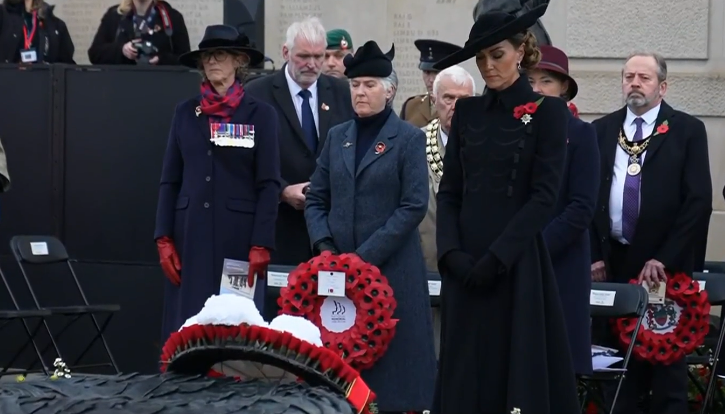 英国举行一战停战纪念活动