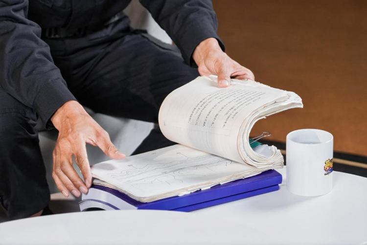 基层警事：一位老船长在湄公河上的27年