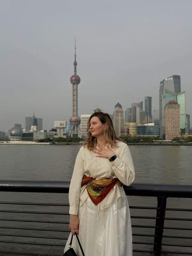 资讯有故事丨学篆书 涮火锅……俄罗斯留学生开启一场跨文化的温暖邂逅