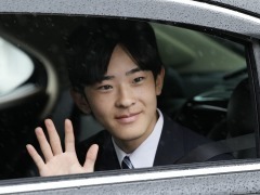 深追踪丨悠仁亲王20岁，日本皇室继承问题又被翻出来
