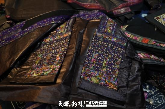 文化中国行·长江之歌｜苗绣：深山里的“中国高定”走向国际舞台