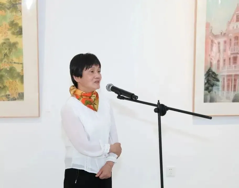 万芾“花鸟世界”中的二十四节气:霜降