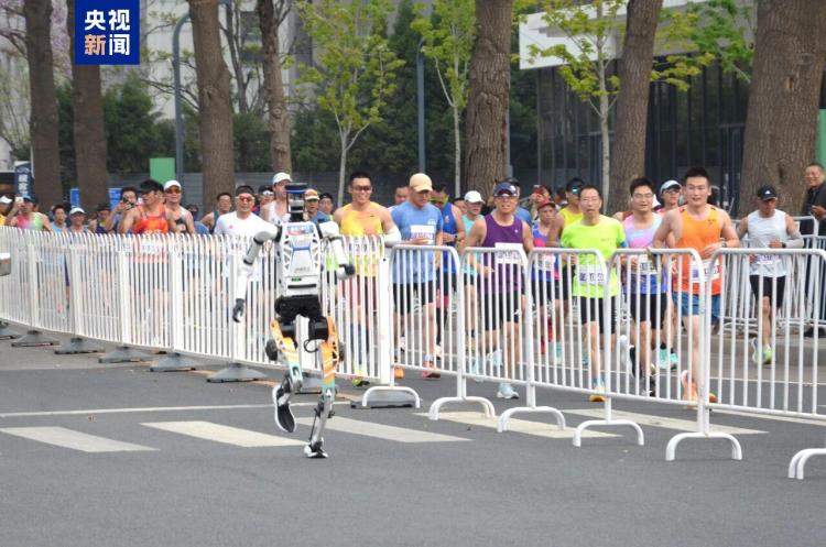 2027年北京亦庄人形机器人半马全球招募正式启动