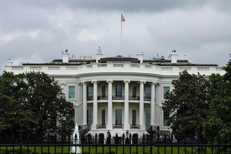 美政府寻求查封数十艘与委内瑞拉有关联的油轮