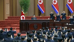 金正恩：朝鲜将继续巩固拥核国家地位_fororder_44d7e309f4ef65cb44a11d1a0712ddf31a1a3022f3be1f18f917f4fddd55bc5e12a73957959ba030436683d9aefdd78563566b73d7e1bac4df0787067ec1d05f4cc4c8f7ed0c486b05d30e3a1594130f