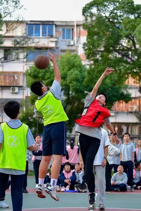 宁波市镇海区仁爱中学：篮球赛场见证青春力量 五育并举共育时代新人