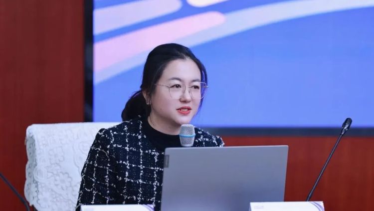 全国教育专家聚首康巴什，共论教育创新之道_fororder_微信图片_2025-10-22_093527_570