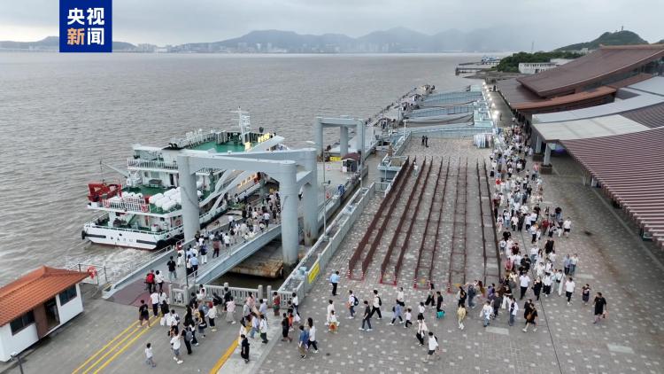 台风“范斯高”逼近 浙江多条水上客运航线停航