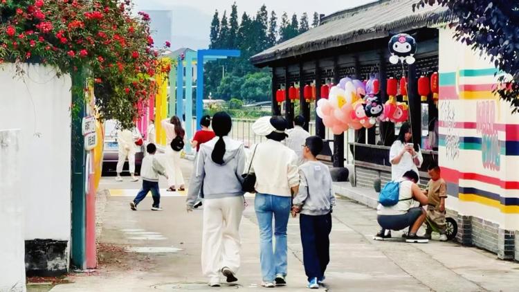 青春创意充盈浙江温州“空心村”