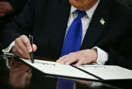 美国总统签署有关人工智能行政令 美国AI监管模式迎来重大调整