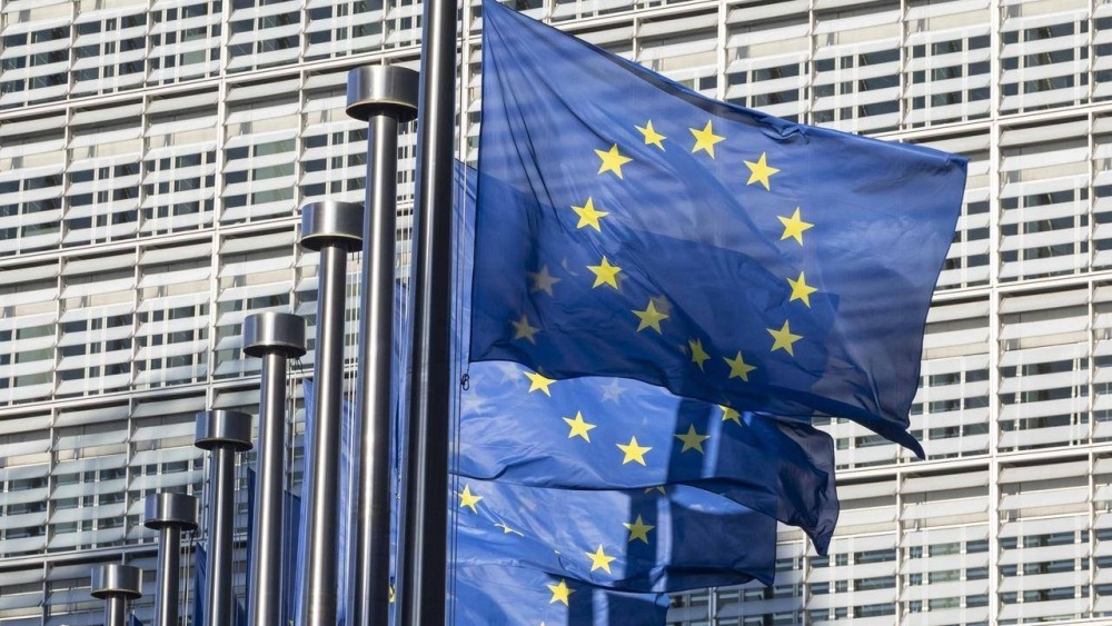 马克龙突访塞浦路斯彰显欧盟团结 背后有何深意？_fororder_a2565f79381239d9b4ef0f48e72be0a8